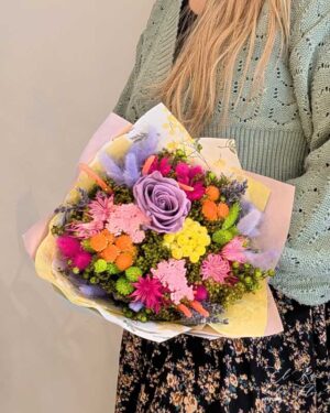 Bouquet flores secas color mix y rosa lila preservada